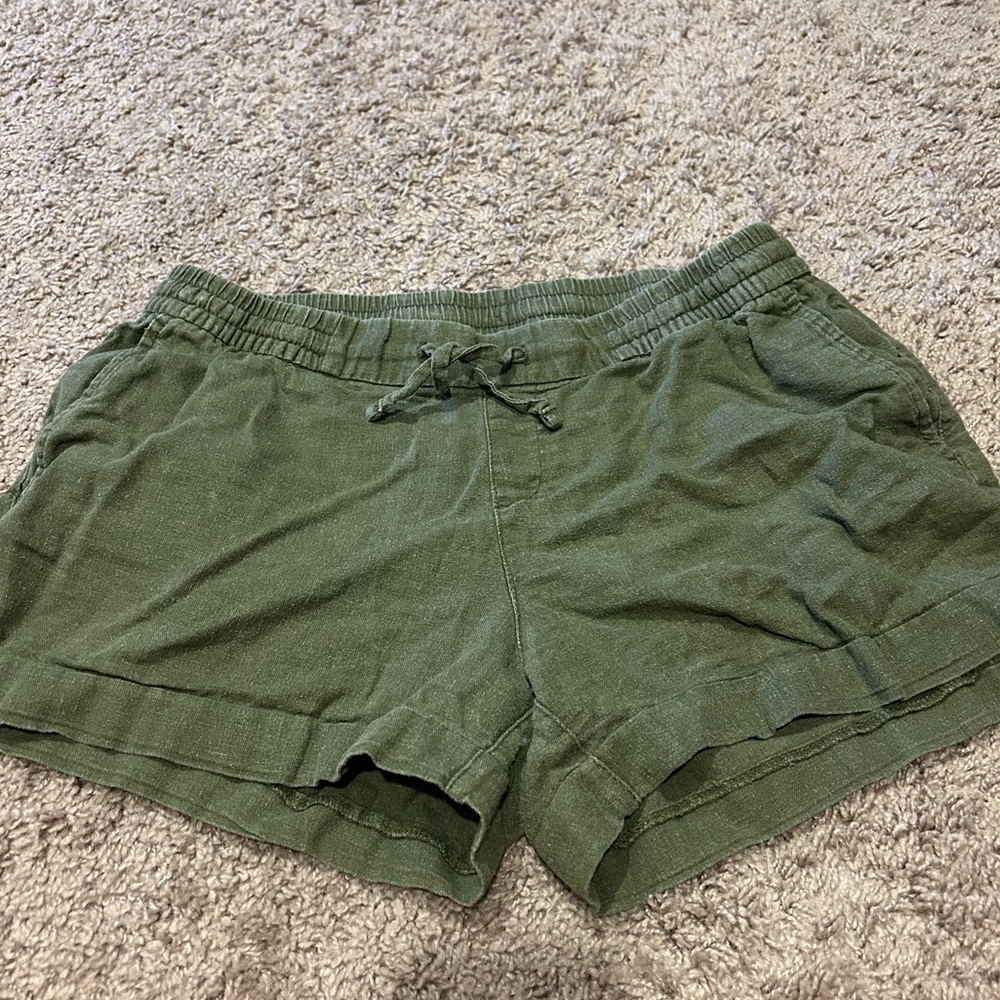 Olive Green Women's Linen blend shorts